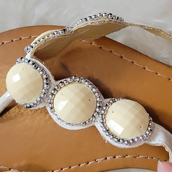 NWT Ardene Sandals - Picture 4 of 9